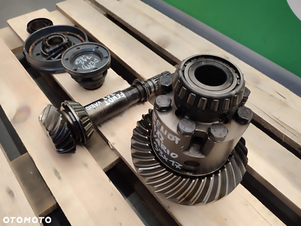Dyferencjał ZF F712301020010 F514300020440 Fendt 712 Vario - 3