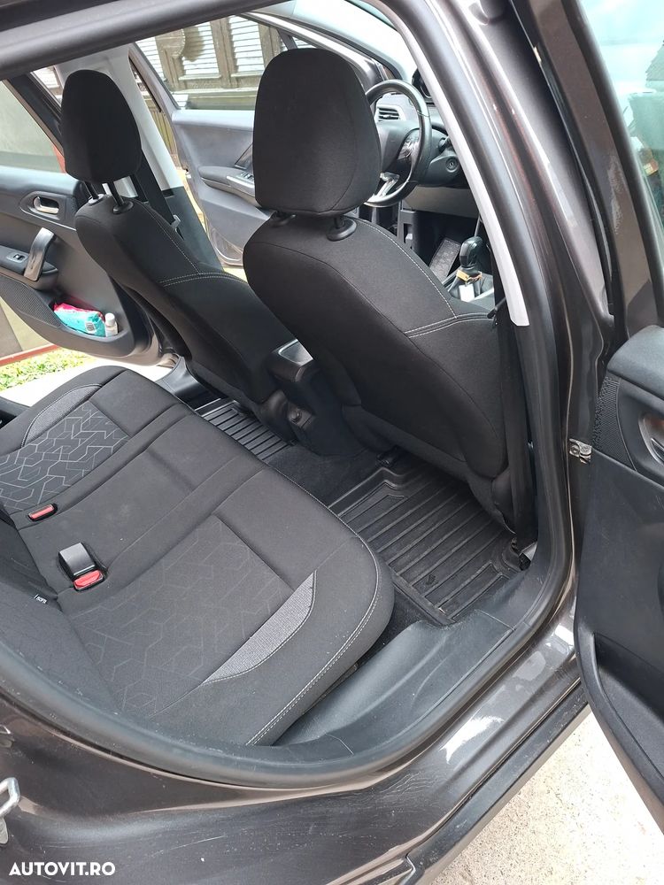 Peugeot 2008 - 5