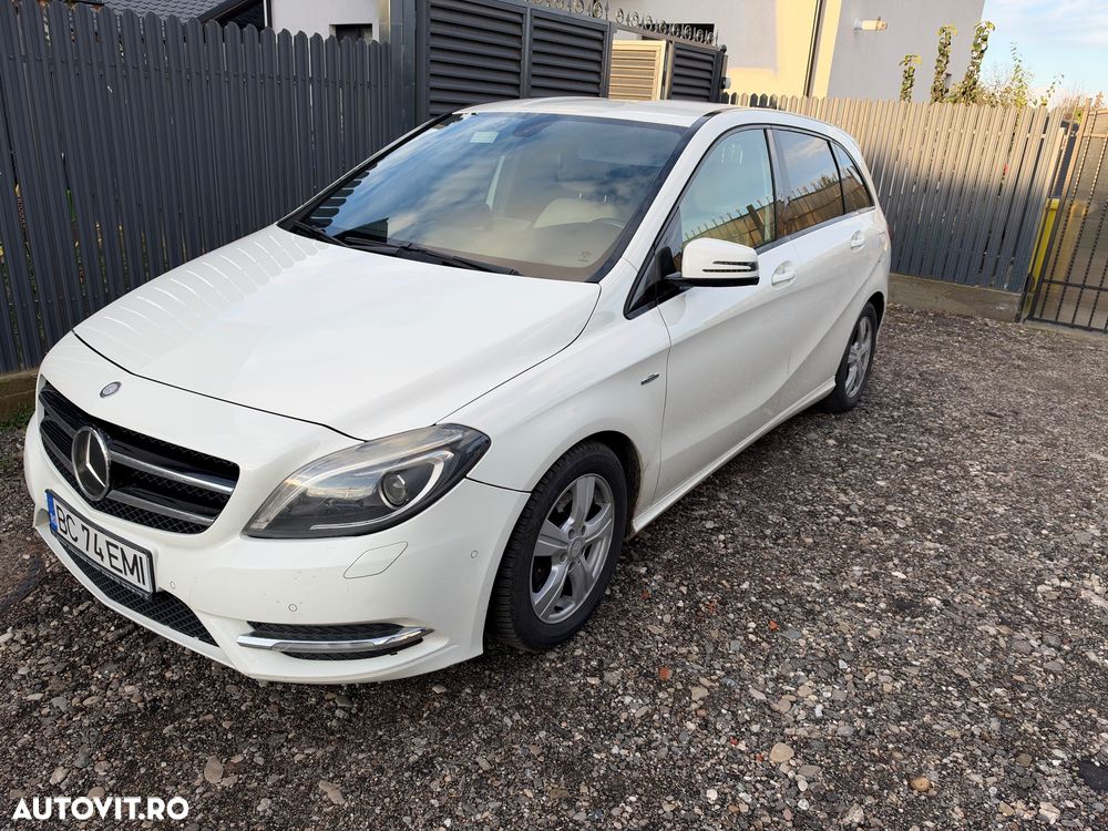 Mercedes-Benz Eqb
