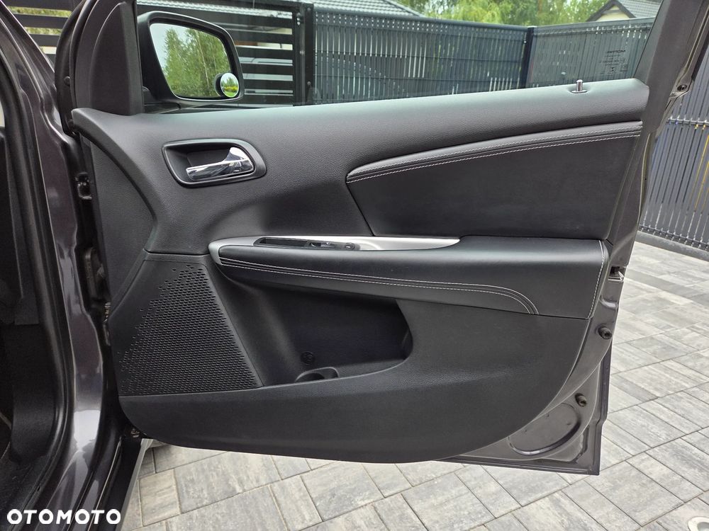 Dodge Journey - 25
