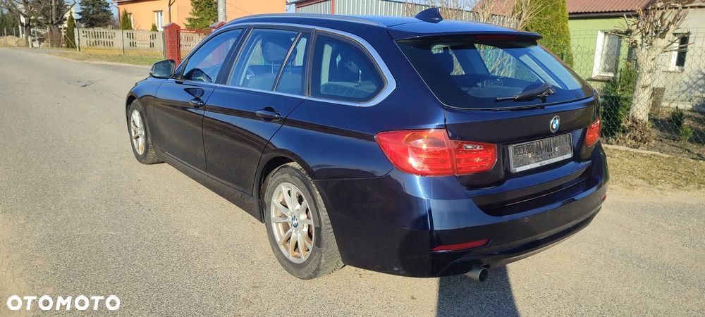 BMW Seria 3 320d - 6