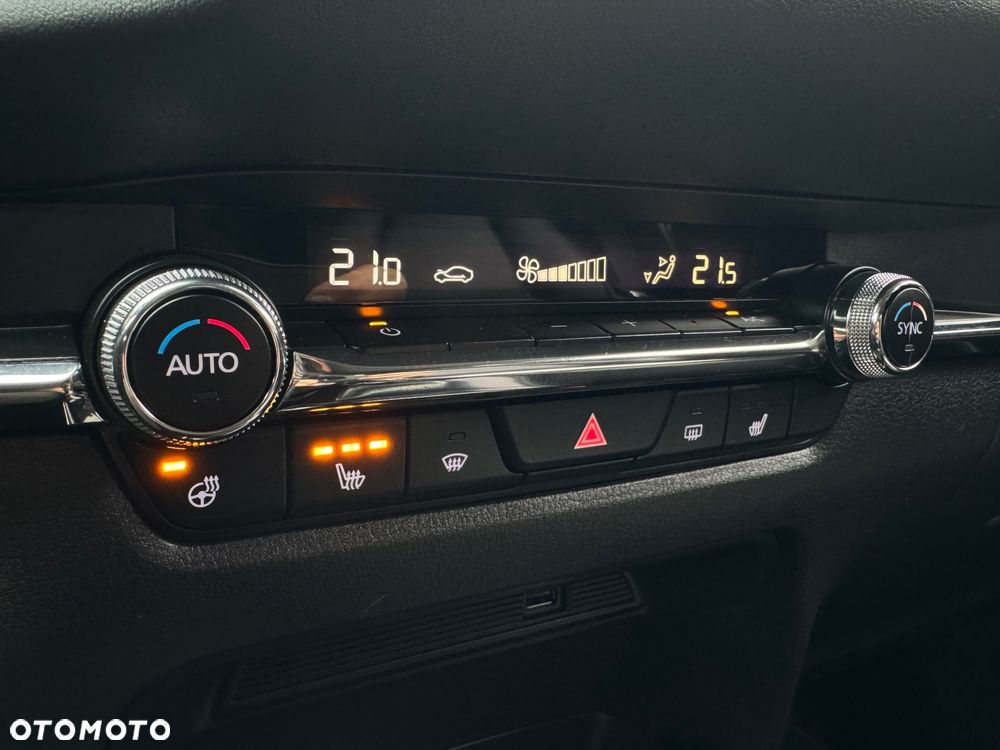 Mazda CX-30 SKYACTIV-X 2.0 M-Hybrid SELECTION - 30