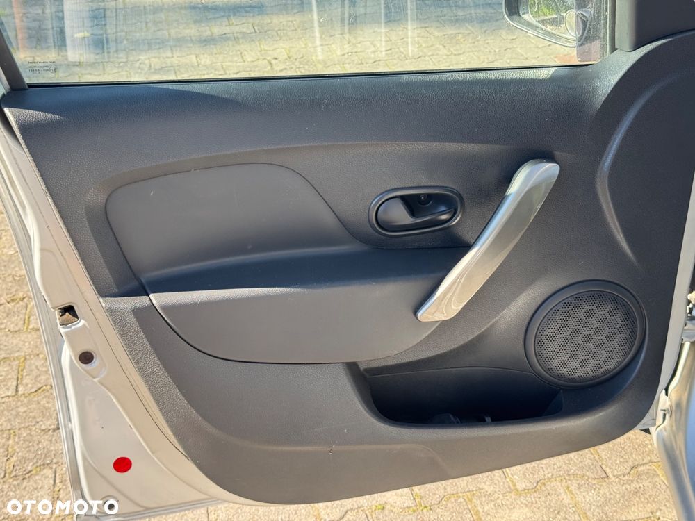 Dacia Logan - 18
