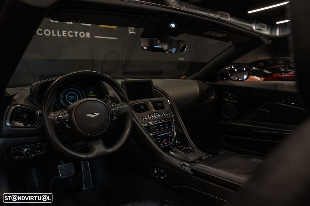 Aston Martin DB11 Volante V8 Auto - 17