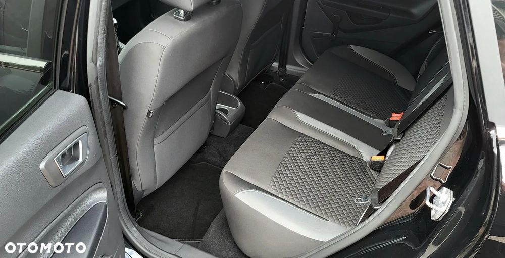 Ford Fiesta 1.0 EcoBoost S&S TREND - 14