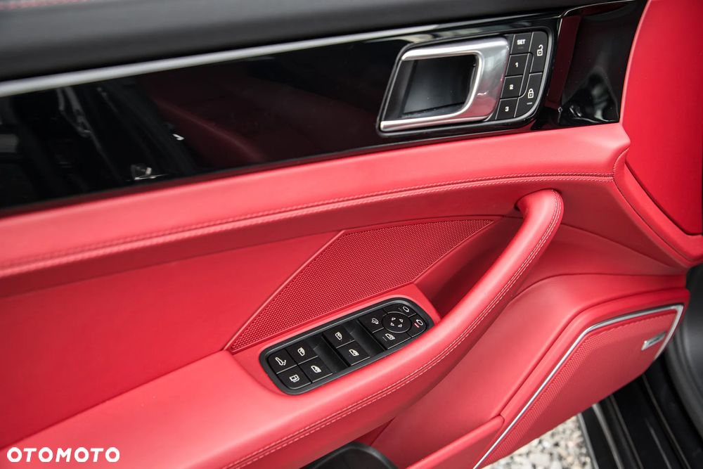 Porsche Panamera - 13