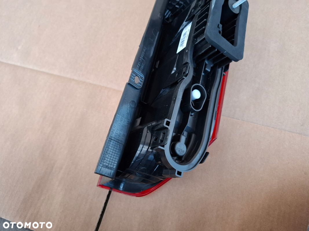 LAMPA TYLNA FORD TRANSIT CUSTOM ORYGINAŁ ŁADNY STAN - 5