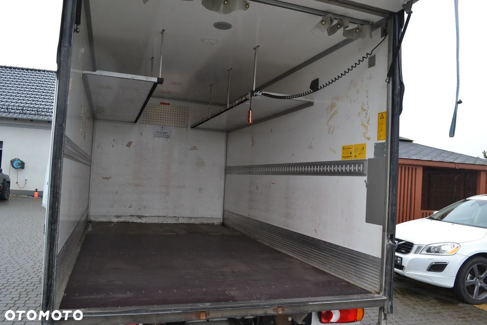 Renault Master  WEBASTO Winda Izoterma 170km Poduszki Grzany Kontener - 15