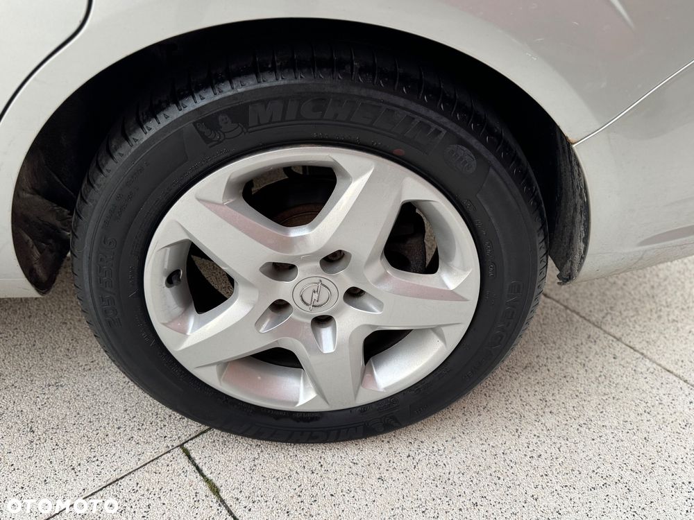 Opel Zafira 1.7 CDTI Sport - 17