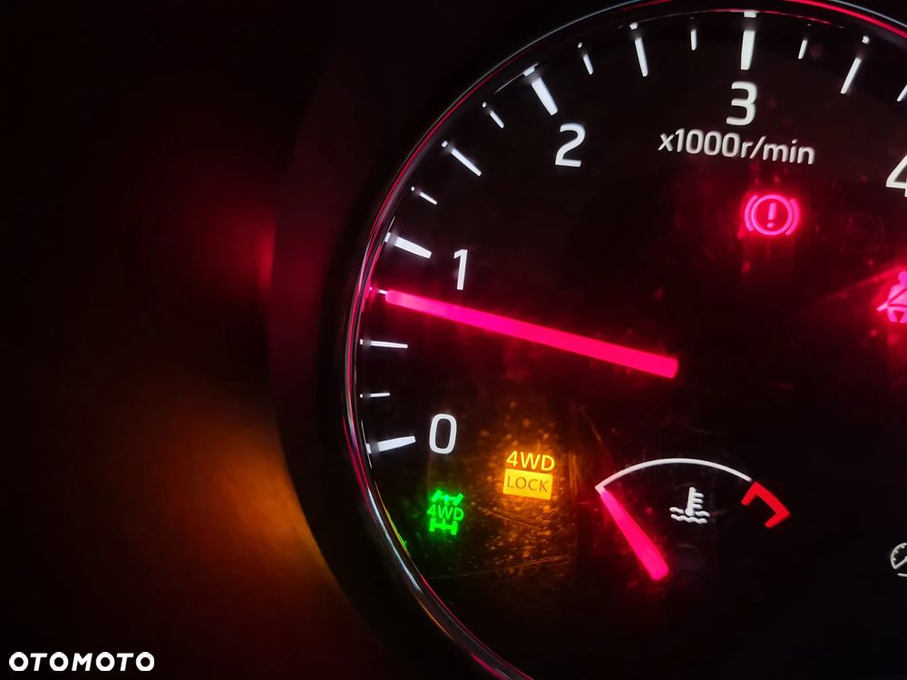 Nissan X-Trail 2.0 dCi LE Platinum - 29