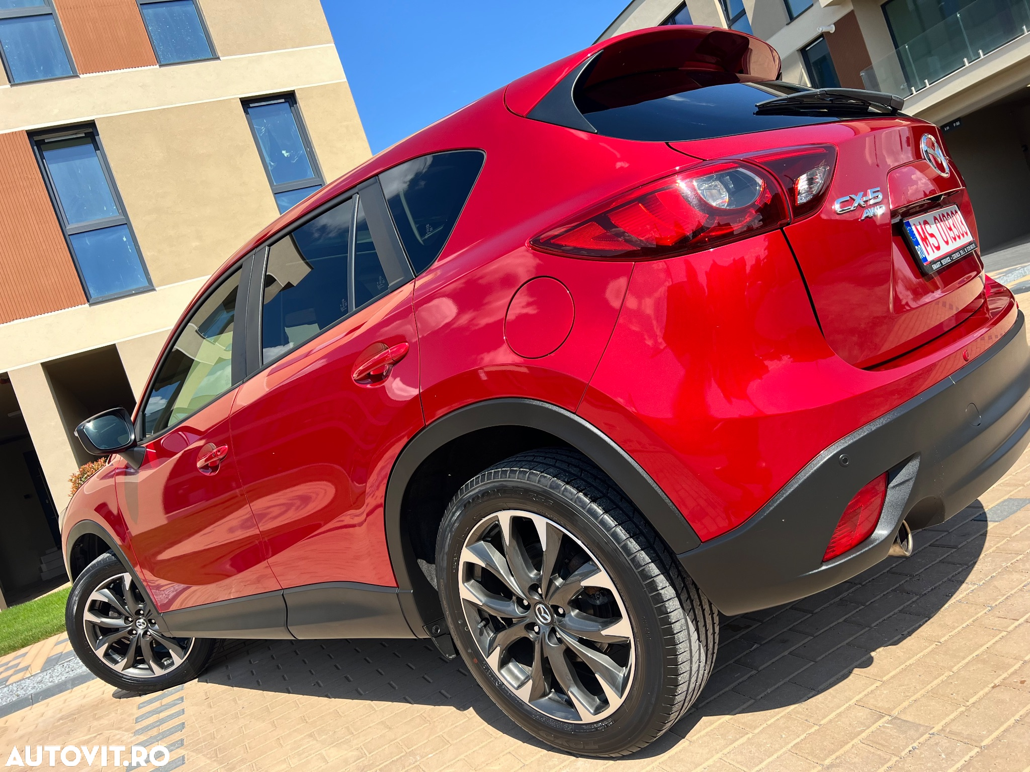 Mazda CX-5 SKYACTIV-G 160 AWD Sports-Line - 2