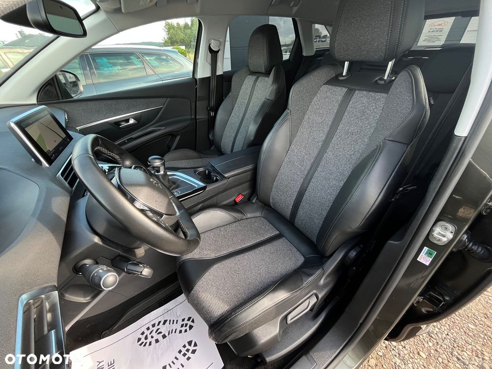 Peugeot 3008 PureTech 130 Stop & Start GPF Allure Business-Paket - 20