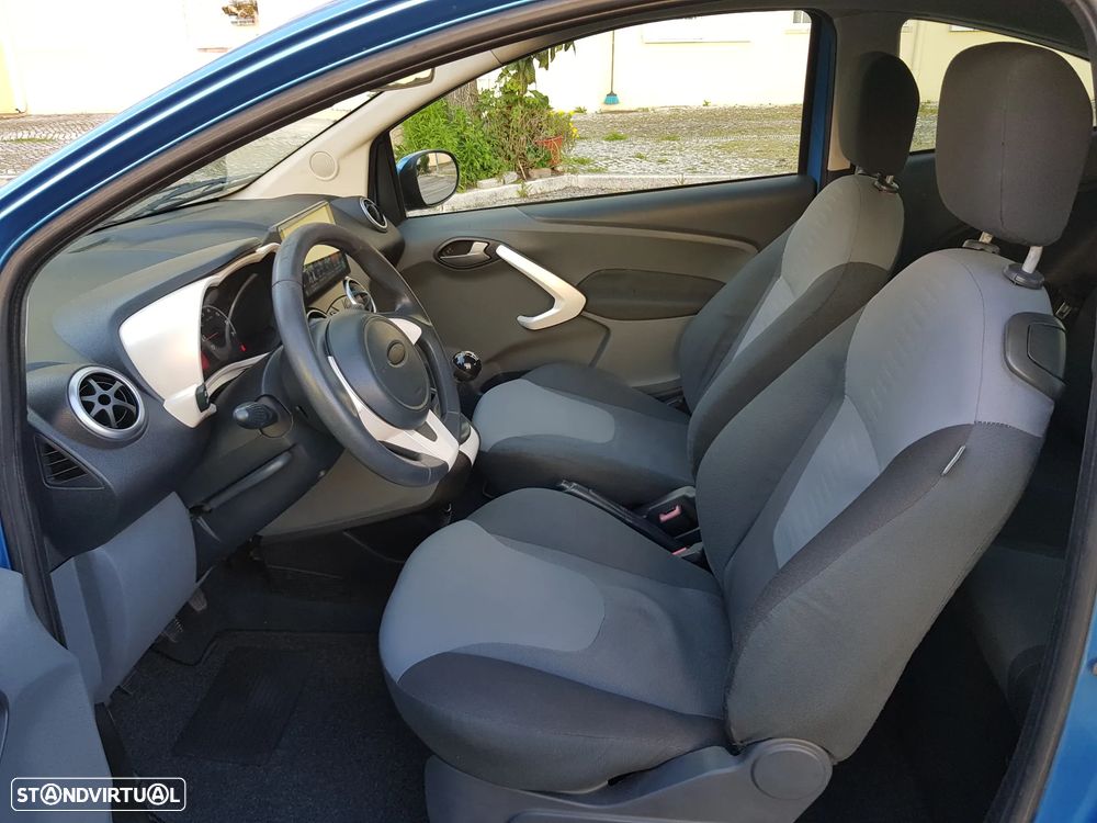 Ford KA 1.2 Titanium - 31