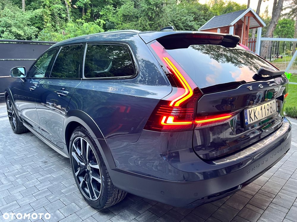 Volvo V90 Cross Country B6 B AWD Ultimate - 9