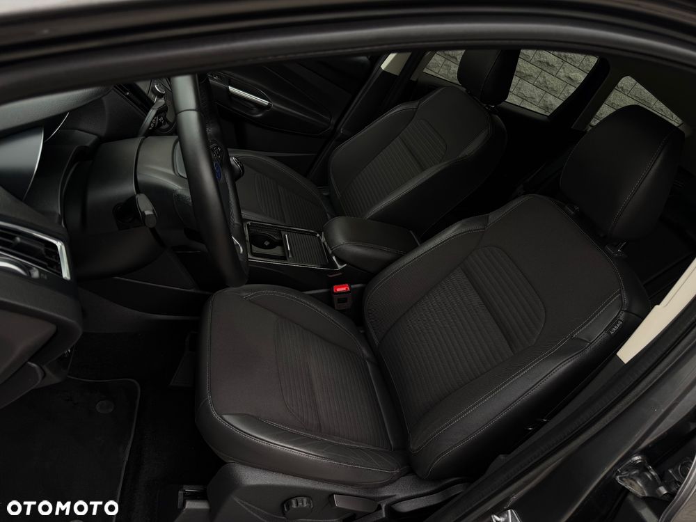 Ford Kuga 1.5 EcoBoost 2x4 Business Edition - 21