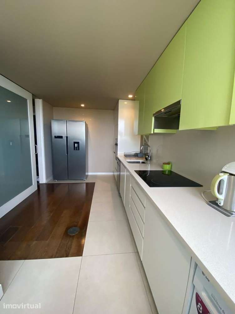 Vendo apartamento T 2 remodelado em frente a praia - Grande imagem: 2/20
