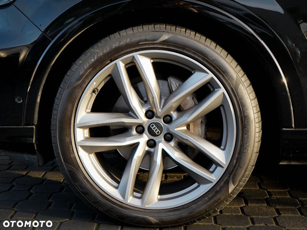 Audi Q7 50 TDI mHEV Quattro S Line Tiptr - 9