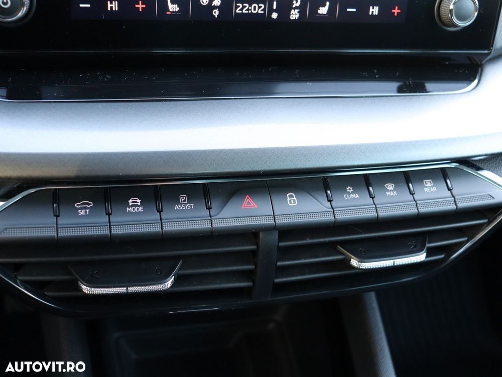 Skoda Octavia 2.0 TDI DSG Ambition - 22
