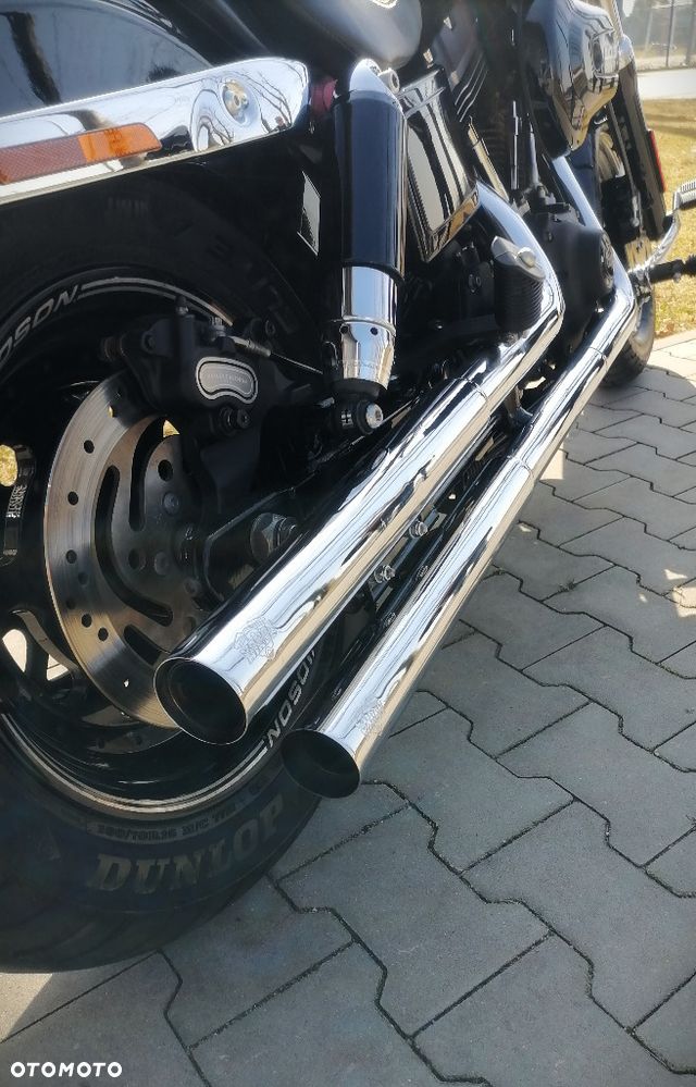 Harley-Davidson Dyna Fat Bob - 14