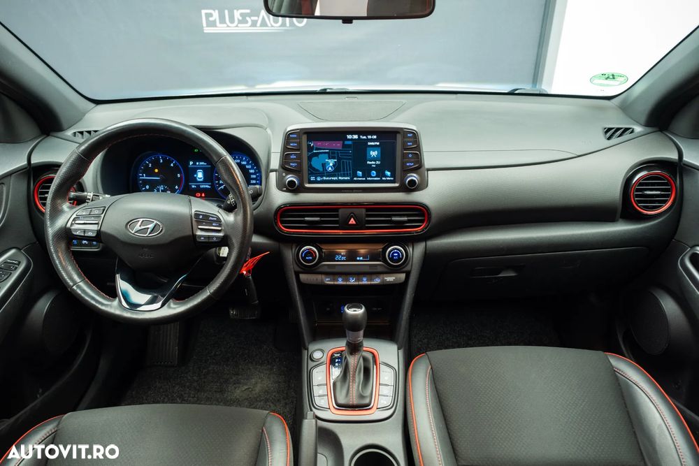 Hyundai KONA - 11