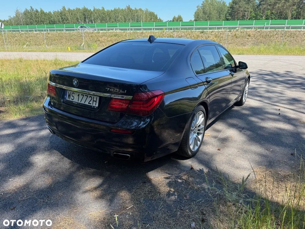 BMW Seria 7 ver-740li - 4