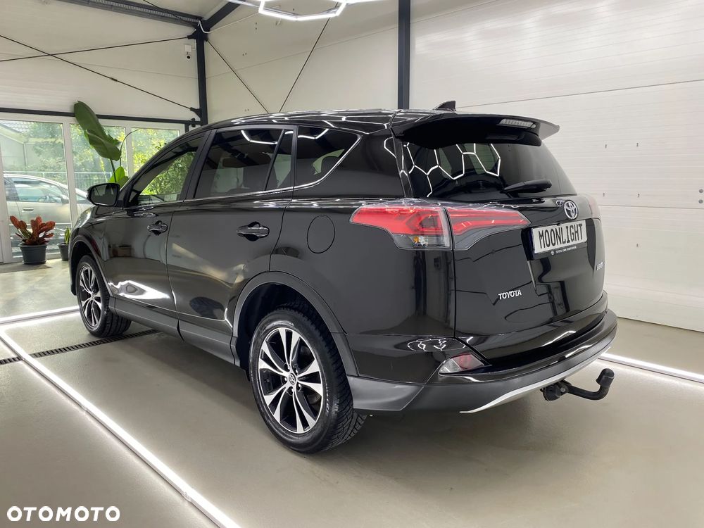 Toyota RAV4 2.0 D-4D Prestige 4x2 - 5