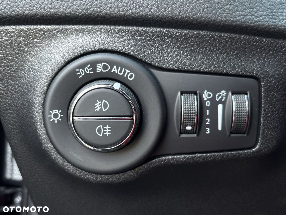 Jeep Compass 1.3 TMair Limited FWD S&S DDCT - 18