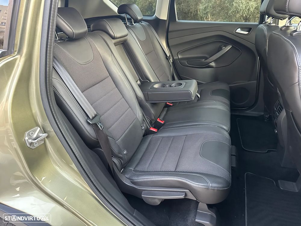 Ford Kuga 2.0 TDCi 4x4 Aut. Titanium - 10