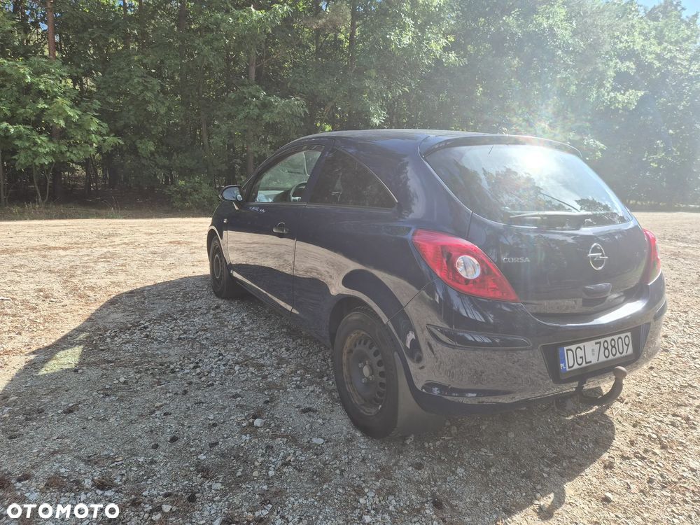 Opel Corsa 1.2 16V Cosmo - 7
