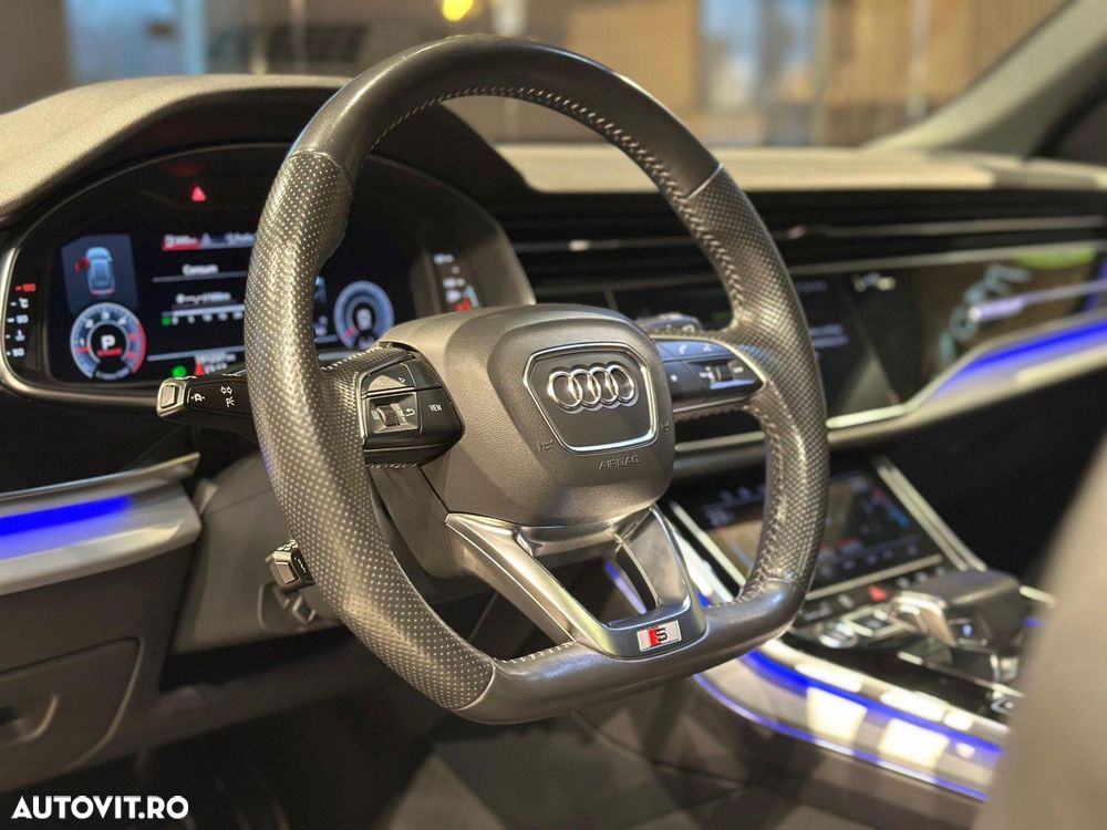 Audi Q8 50 TDI quattro Tiptronic MHEV - 16