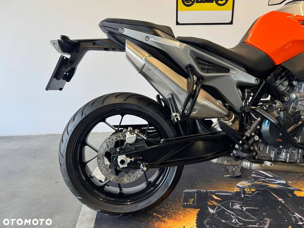 KTM Duke - 16