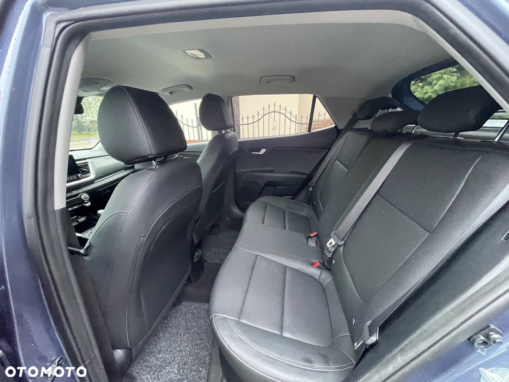 Kia Stonic 1.0 T-GDI 100 OPF Spirit - 12