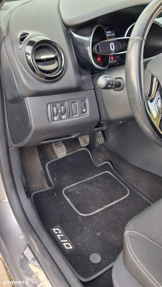 Renault Clio dCi 90 Limited - 25