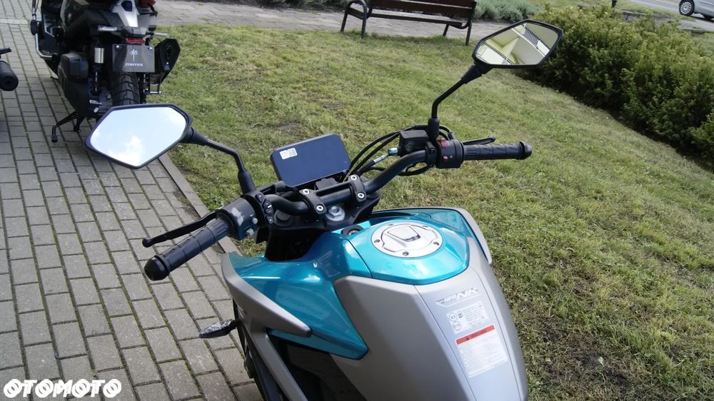 CFMoto NK - 12