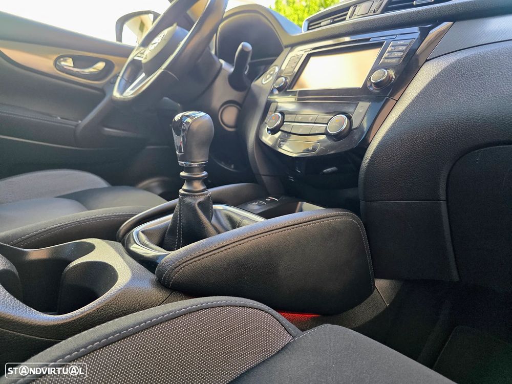 Nissan Qashqai 1.5 dCi N-Connecta Led - 52