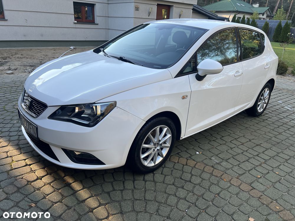 Seat Ibiza 2016 photo 2