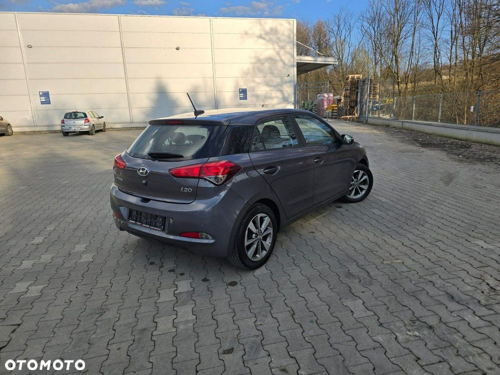 Hyundai i20 - 7