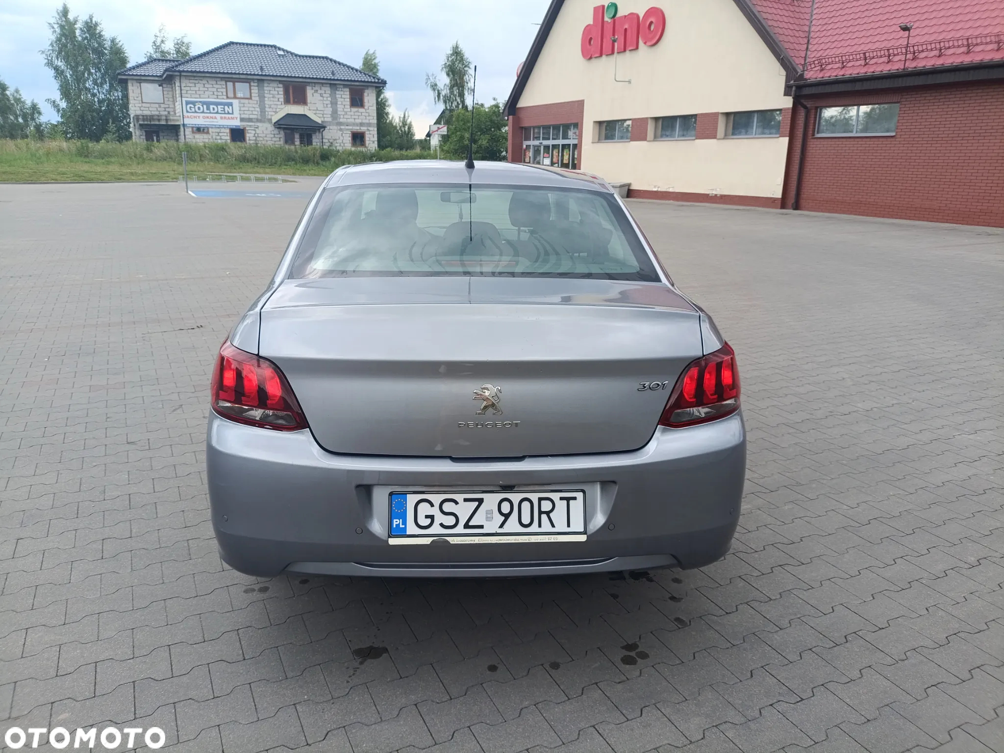 Peugeot 301 1.6 VTi Allure - 6