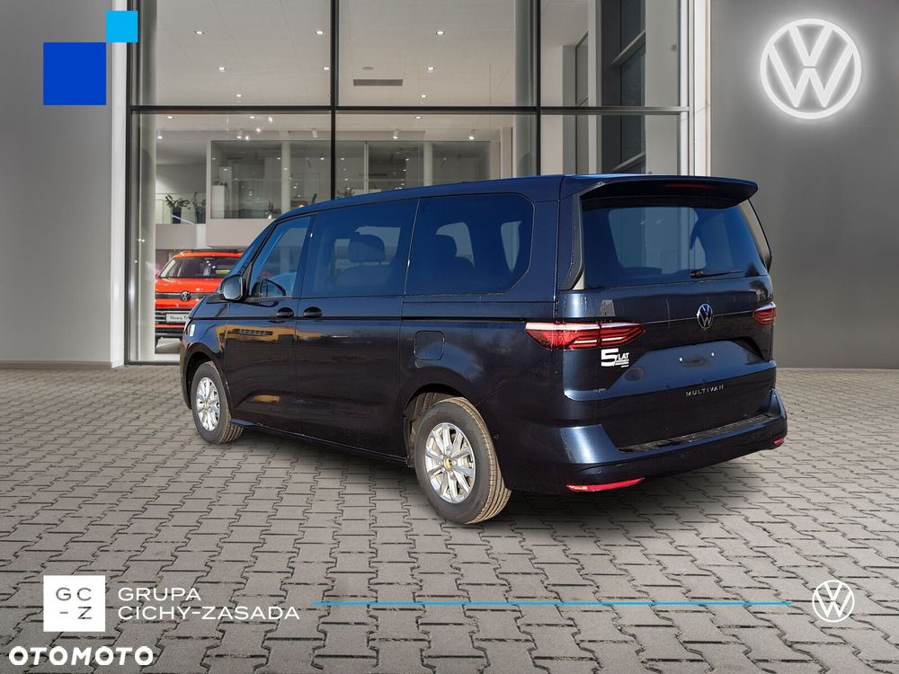 Volkswagen multivan Life L2 silnik: 2,0 l TDI SCR 110 kW/150KM  7-biegowa DSG rozstaw osi: 3124 mm - 3
