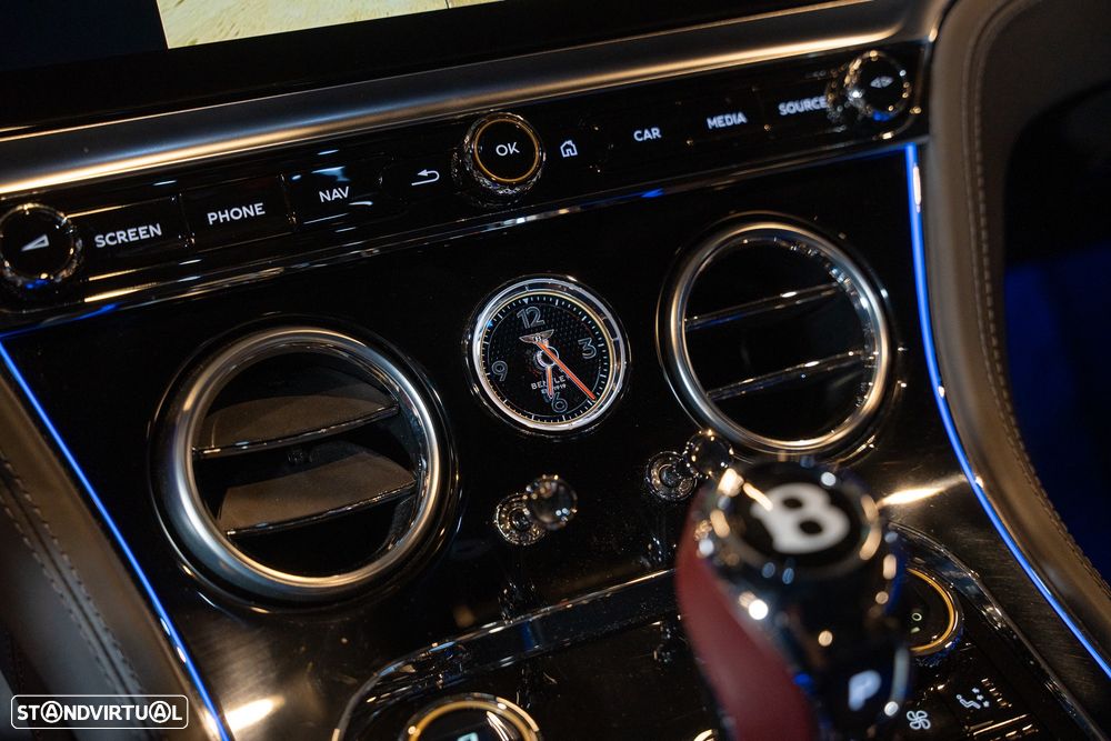 Bentley Continental GT V8 S - 28