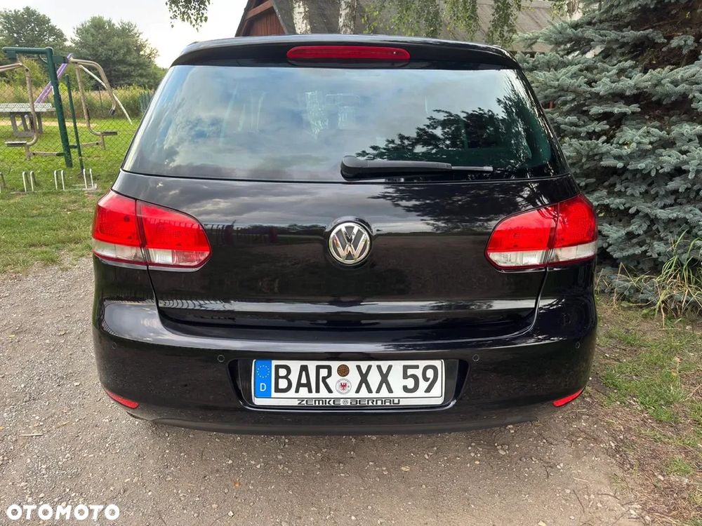 Volkswagen Golf - 23