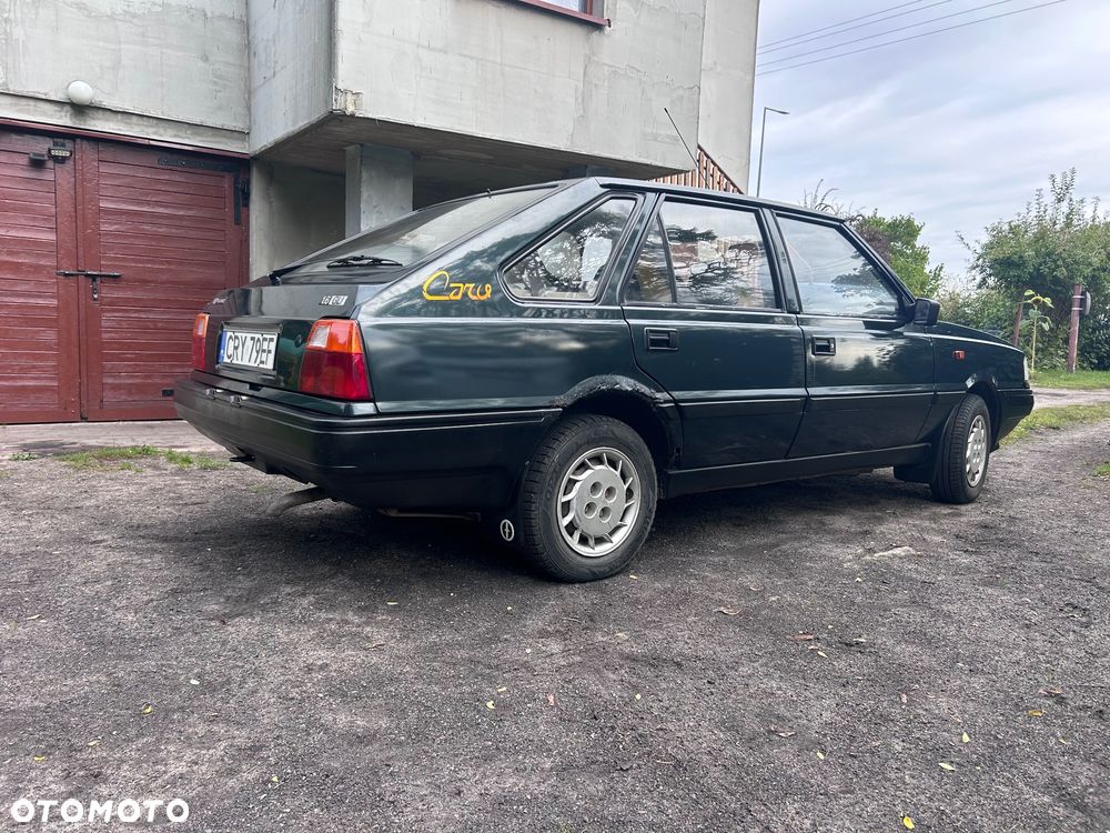 Polonez Caro - 3