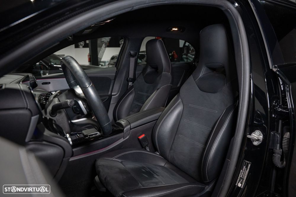 Mercedes-Benz A 250 e AMG Line - 31