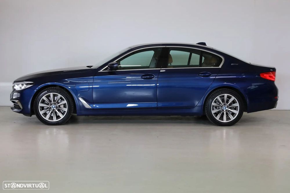 BMW 530 e iPerformance Line Luxury - 5