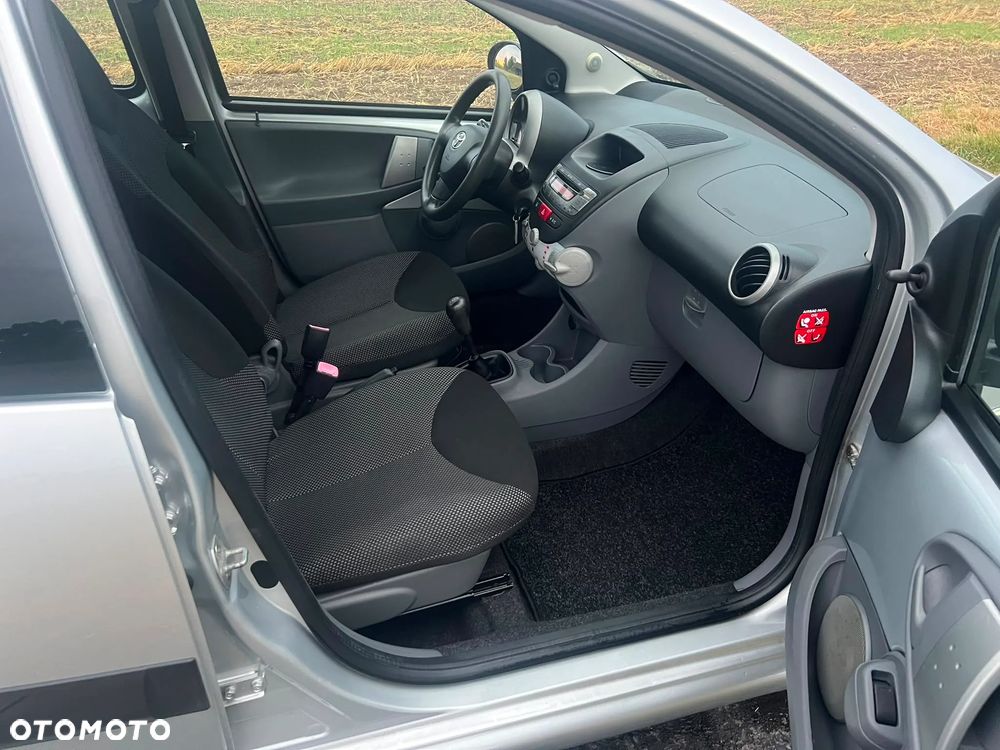 Toyota Aygo 1.0 VVT-i Black - 10