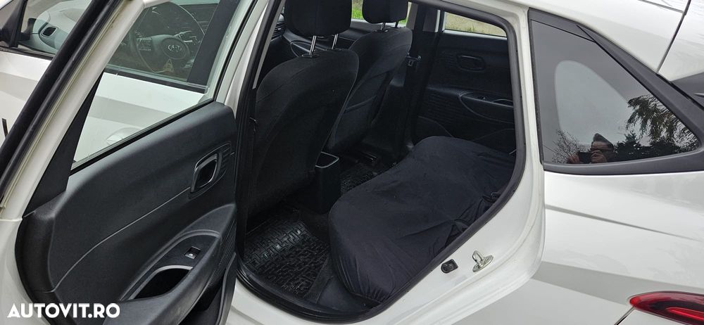 Hyundai i20 1.2 L 84CP 5DR Clasic - 9