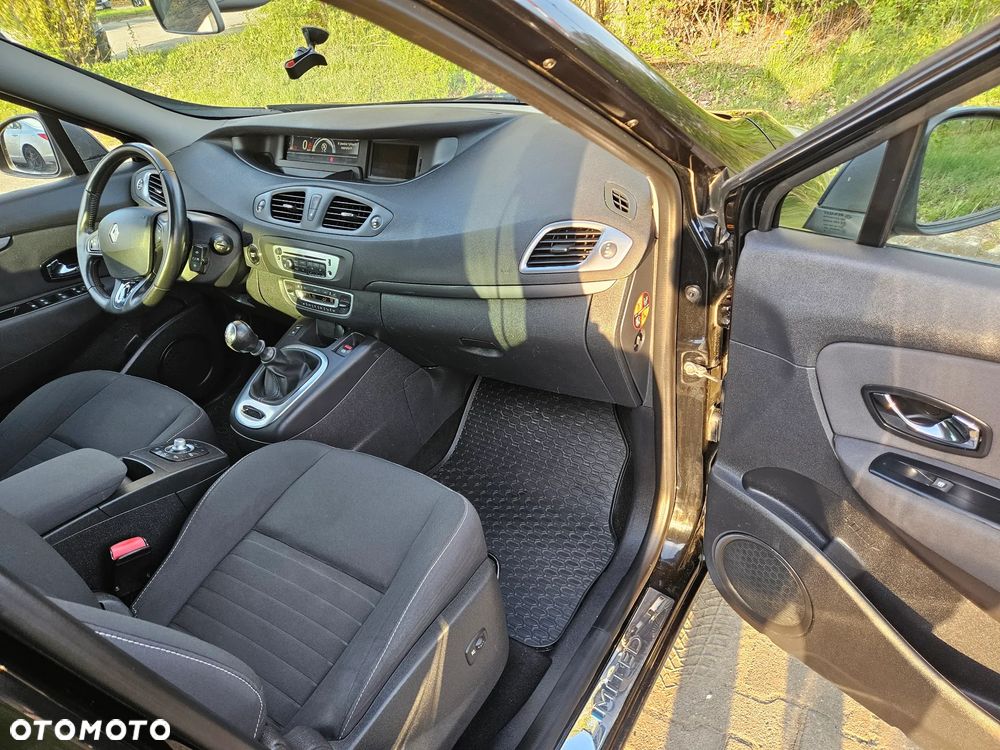 Renault Scenic 1.5 dCi Limited - 12