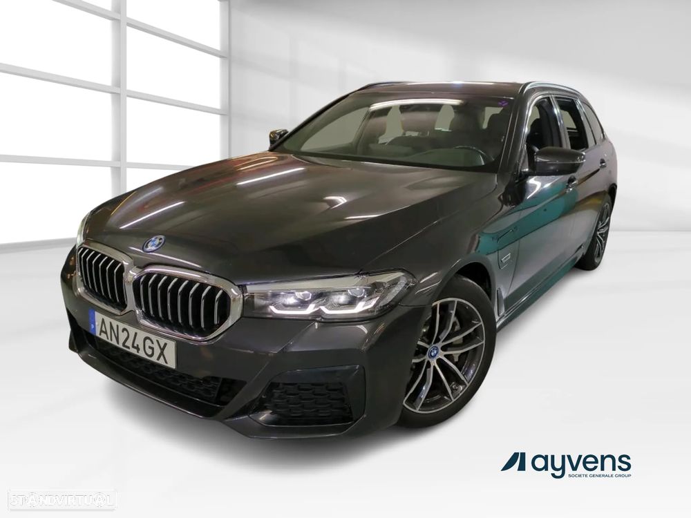 BMW 520 e Pack M - 1