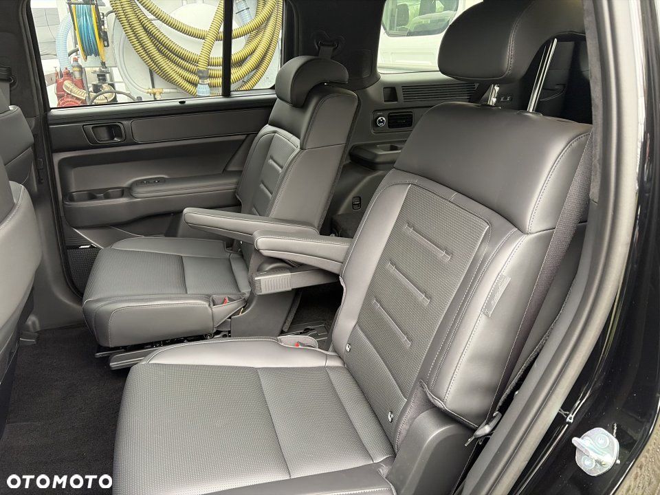 Hyundai Santa Fe - 10