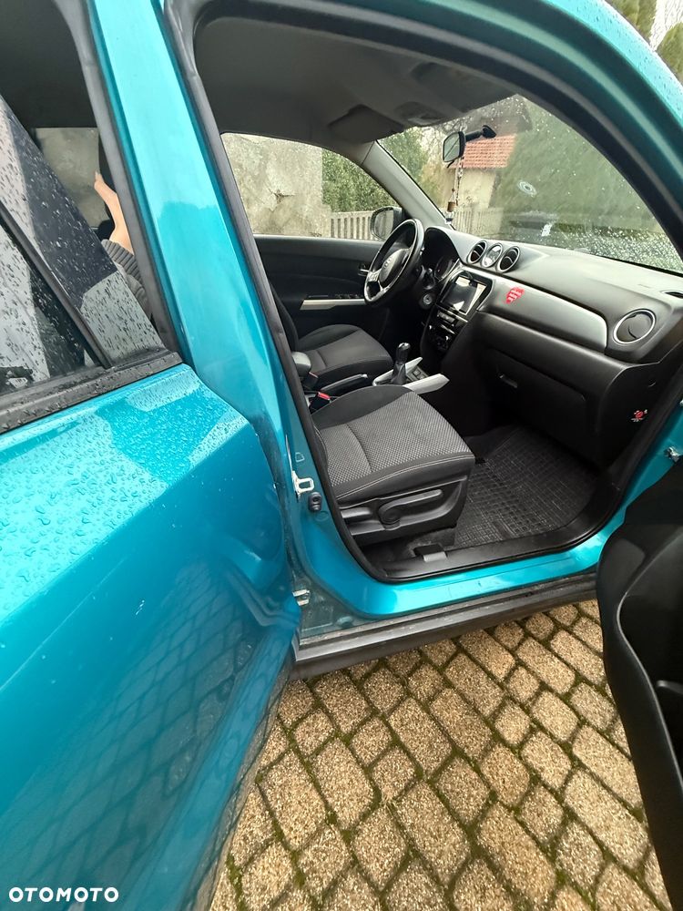 Suzuki Vitara 1.6 Comfort 2WD - 8